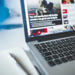 75 titulares atractivos con gancho para tu web, blog y redes sociales